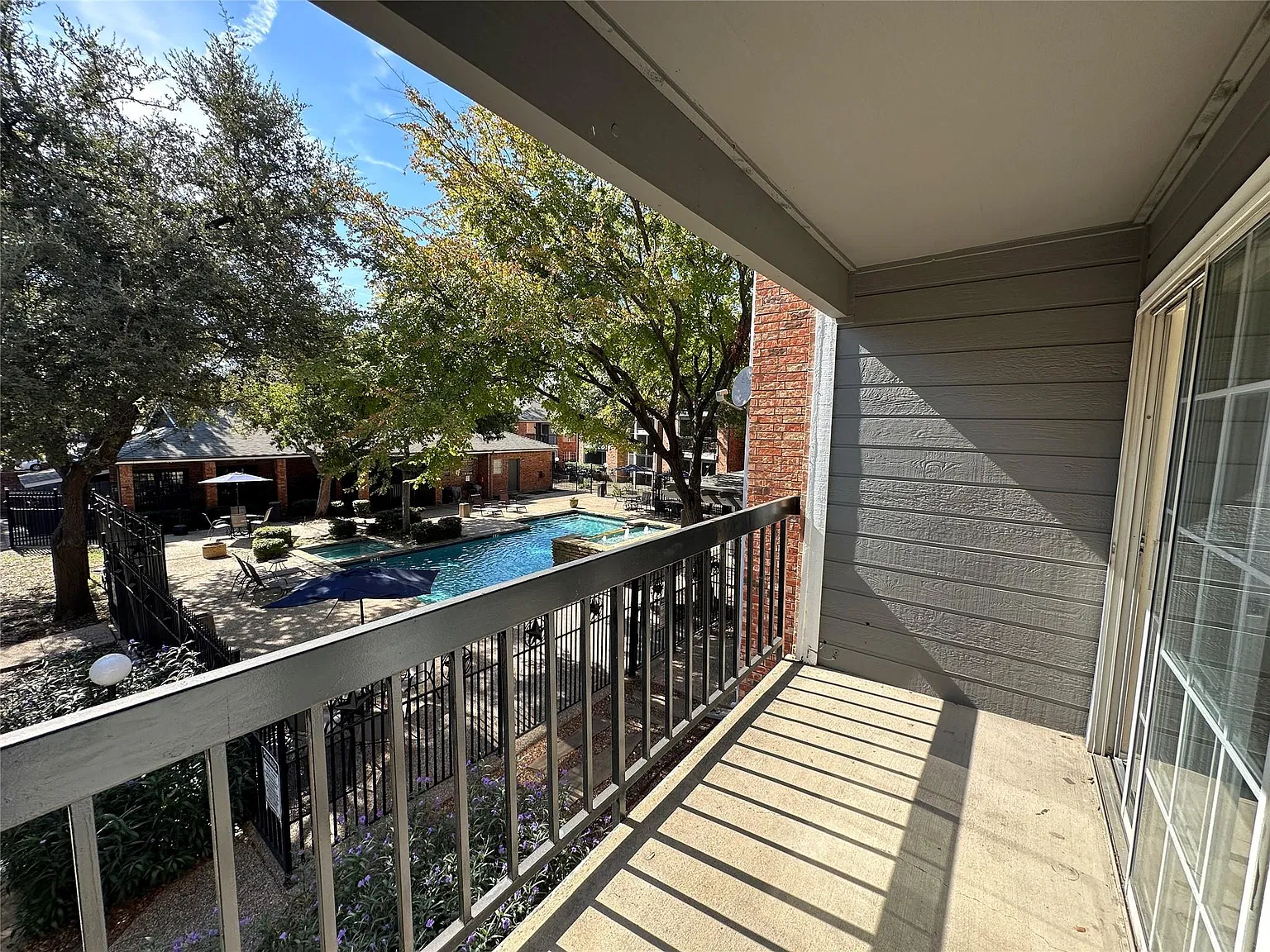 1 bed, 548 sqft, $1,250 — Photo 2