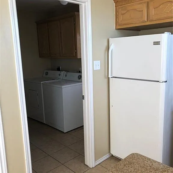 904 S Palm Dr #4 — Photo 6