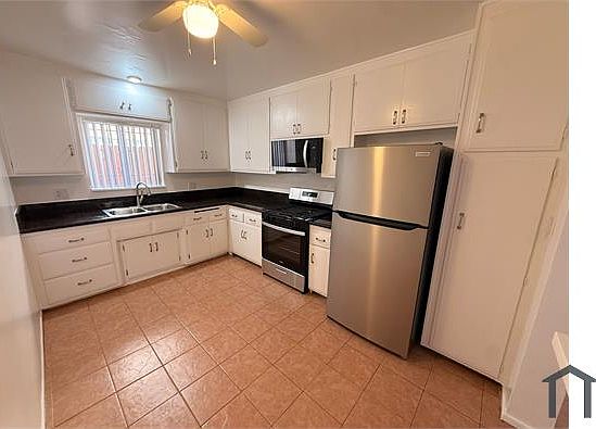 2nd image of 1072 Belmont Ave APT 1
