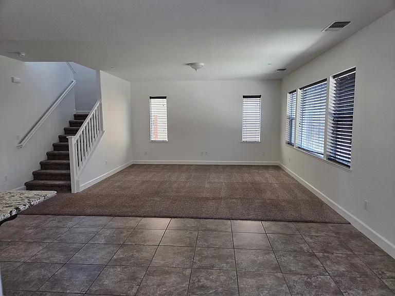 9832 Porto Bay Dr — Photo 3