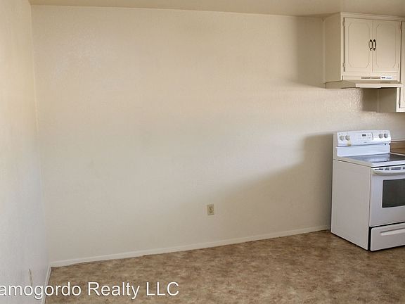 4th image of 1500 Aspen Dr APT C