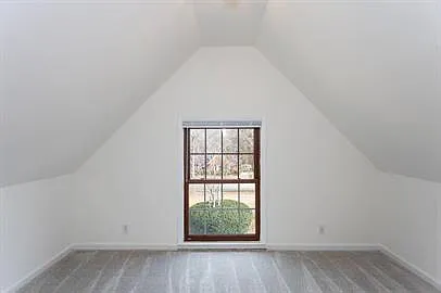 681 Marlborough Dr — Photo 43
