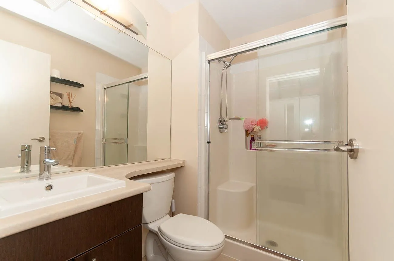 2 bed, 822 sqft, $3,350 — Photo 4