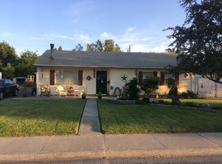 2413 Olympia St, Richland, WA 99354