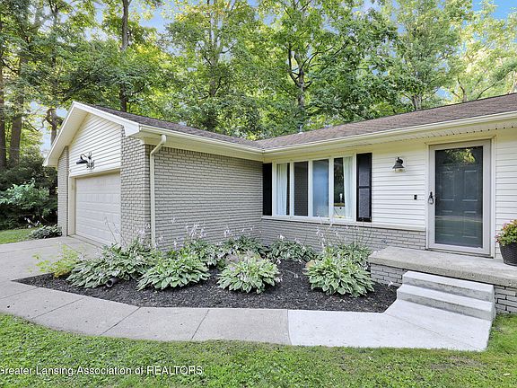 5th image of 5620 Grand River Dr