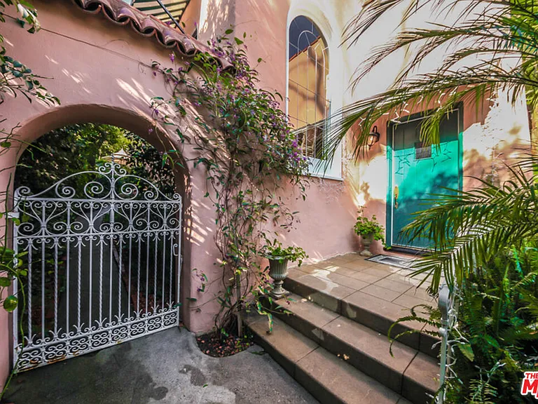 1367 N Beverly Dr — Photo 6