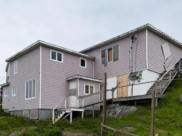 4 Lakeshore Road, Port Aux Basques, NL A0M1C0
