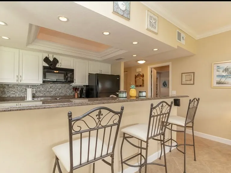 5888 Driftwood Pl — Photo 28
