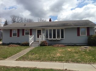 86 Alder Ln, Burlington, VT 05401