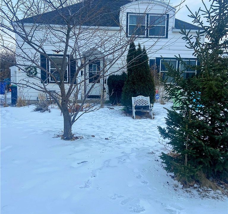 1st image of 369 Niagara Falls Blvd