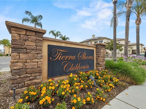 29853 Salmon St, Menifee, CA 92584