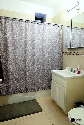 Rented by JK Dansar Corp | media 26