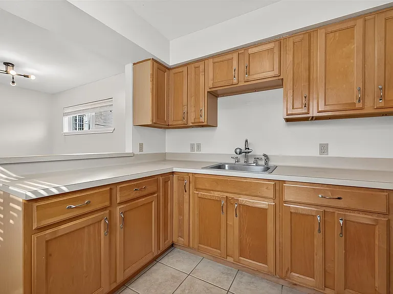 2020 Huldy St #10 — Photo 17