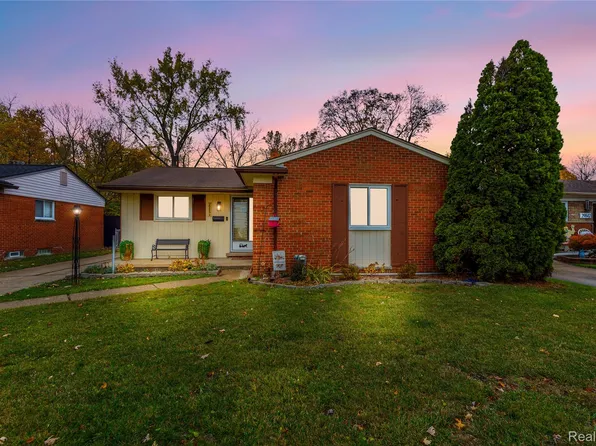 29854 Malvern St, Westland, MI 48185