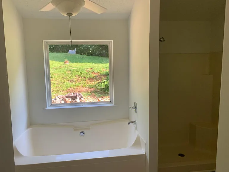 1512 Upper Sassafras Pkwy — Photo 15