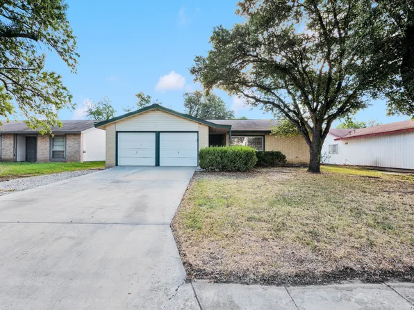 1062 Frost Fire, San Antonio, TX 78245