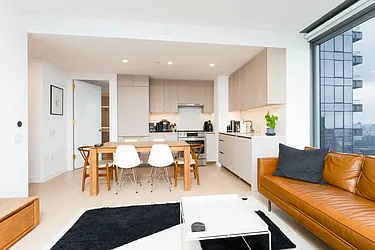 3 Court Square, #4108