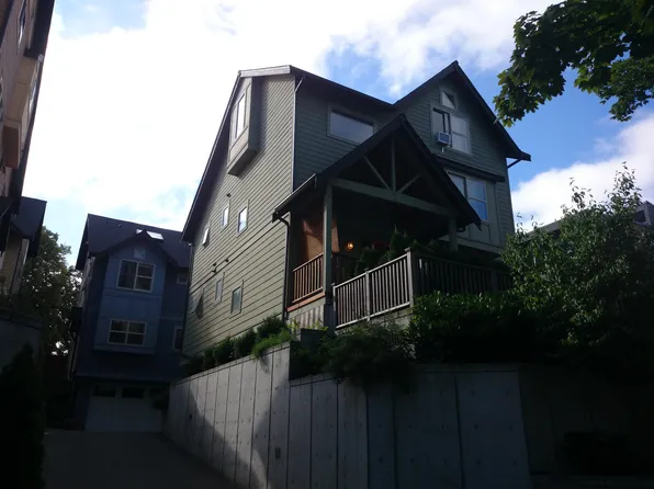 3118B Franklin Ave E, Seattle, WA 98102
