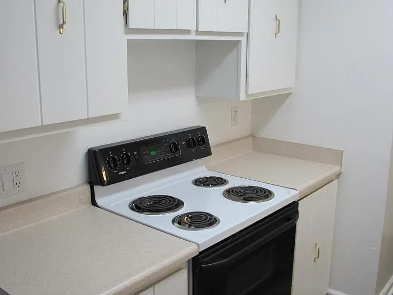 16259 W 10th Ave #I3 — Photo 28
