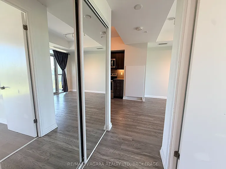 7711 Green Vista Gate #413 — Photo 21