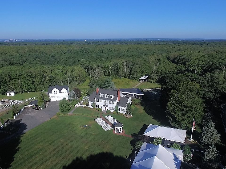 152 Pine St, Rehoboth, MA 02769 Zillow