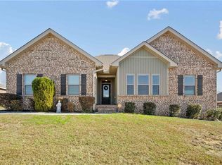 2360 Philsdale Ln E, Semmes, AL 36575