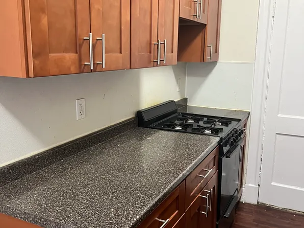 113 Park Dr, Boston, MA