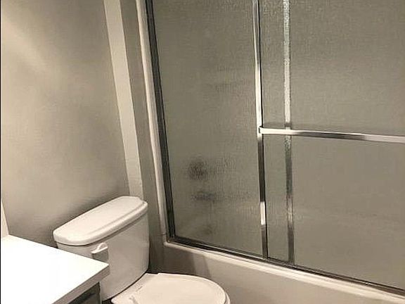 3rd image of 1545 Amherst Ave APT 304