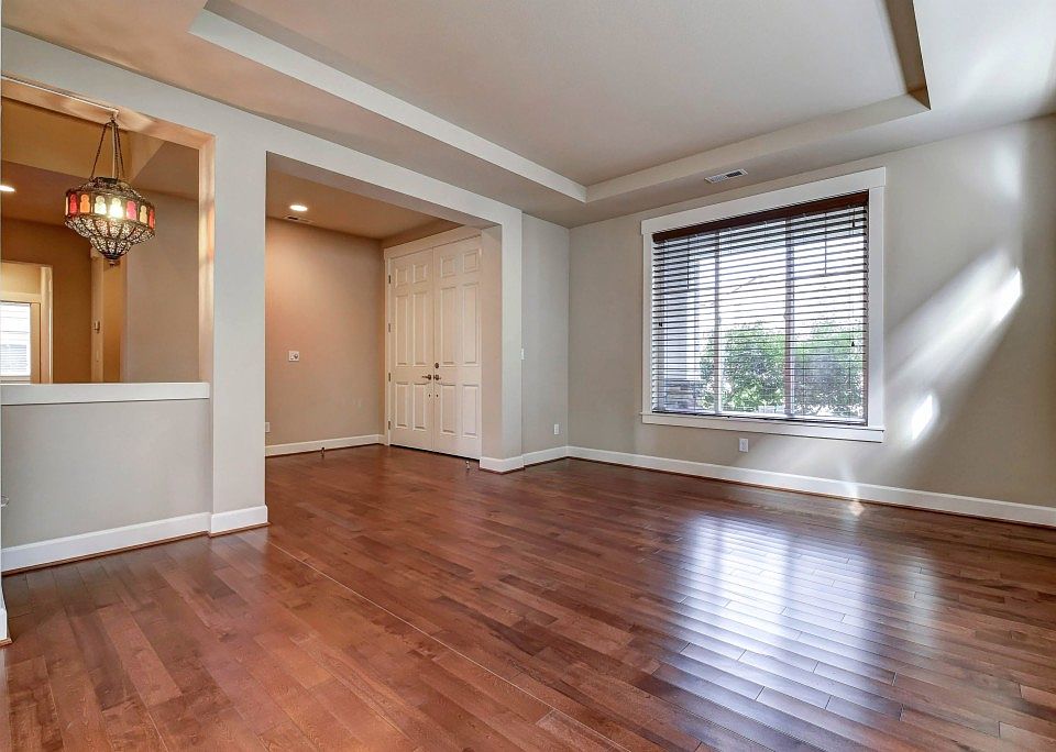 6213 SE 2nd St, Renton, WA 98059 | Zillow