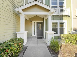 1905 Cambridge Dr, Mountain View, CA 94043