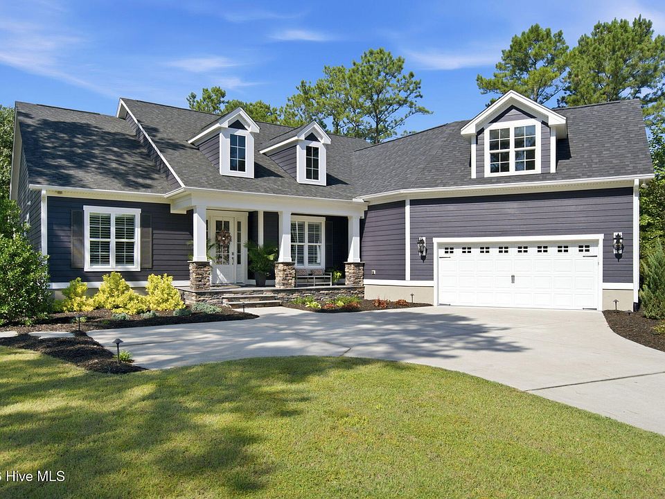 1st image of 3792 Hallmark Road NE