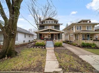 5910 Locust St, Kansas City, MO 64110