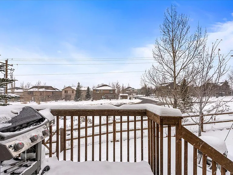 1275 Foxcrest Ct — Photo 24