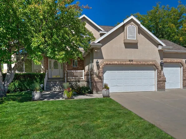 1624 W Siena Cir, Salt Lake City, UT 84116