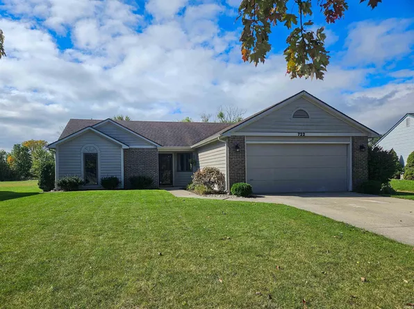 722 Autumn Ridge Ln, Fort Wayne, IN 46804