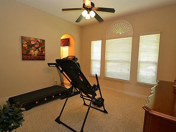 4th image of 28203 Gadwall Dr