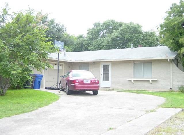 1st image of 4003 Dunmore Dr