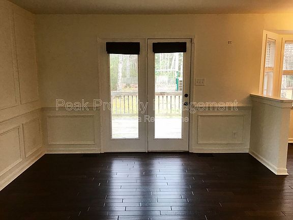 4th image of 12003 Stamford Rd