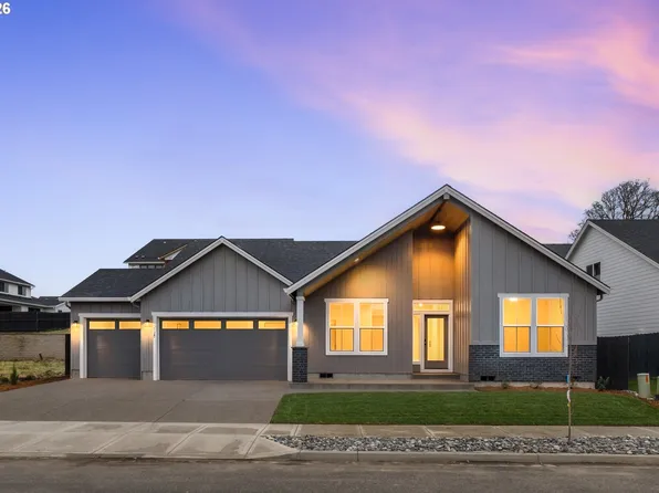 1128 N 41st Pl, Ridgefield, WA 98642