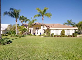 580 Spring Lake Dr, Melbourne, FL 32940