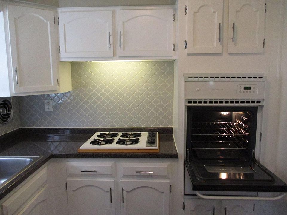 Stove Top & Oven