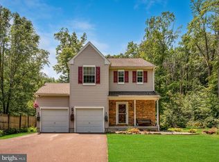 811 Haycock Run Rd, Kintnersville, PA 18930