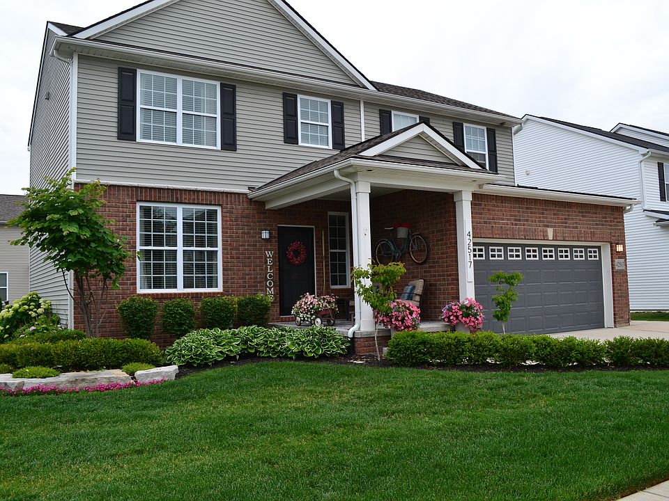 1st image of 42517 Meridian Dr