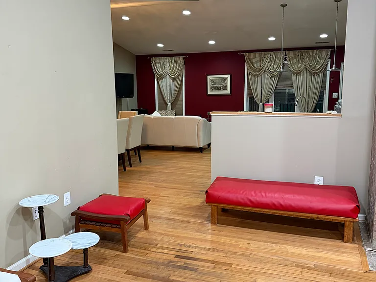 7302 Wells Blvd — Photo 4