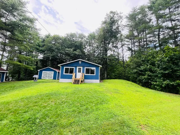 17 Minnow Lane, Winslow, ME 04901