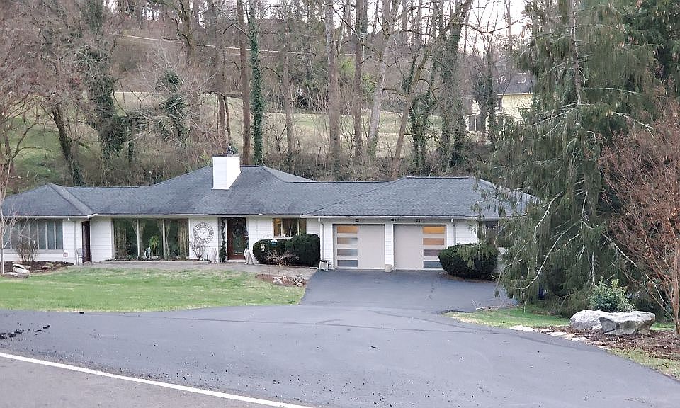 1st image of 3301 Timberlake Dr