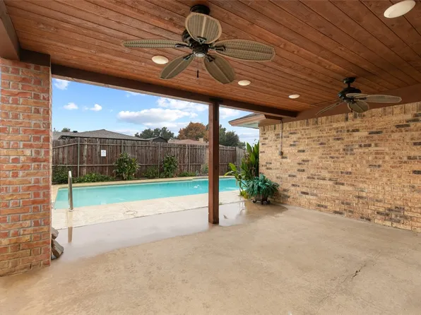 1438 Cheyenne Rd, Lewisville, TX 75077