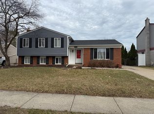 42768 Buckingham Dr, Sterling Heights, MI