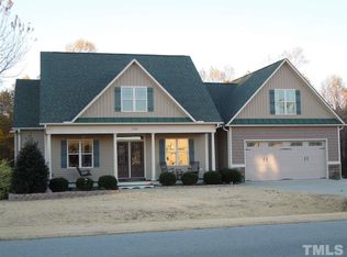 228 Carriage Creek Dr, Smithfield, NC 27577
