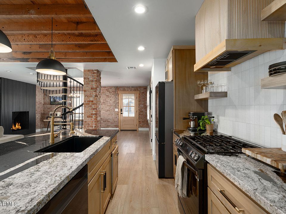 1309 S 1ST Avenue, Phoenix, AZ 85003 | Zillow